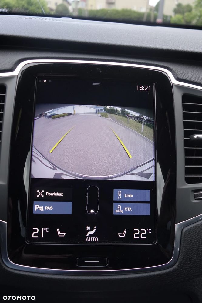 Volvo XC 90 B5 D AWD Momentum 7os - 28
