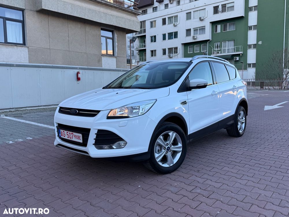 Ford Kuga 2.0 TDCi 4x4 Aut. Individual - 4