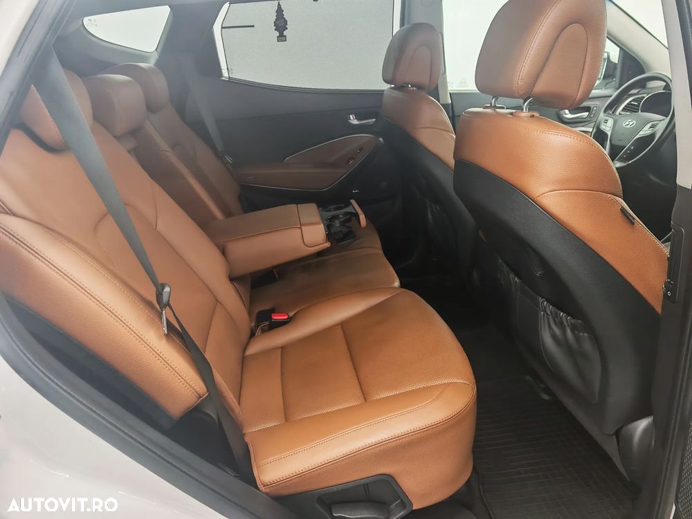 Hyundai Santa Fe - 14