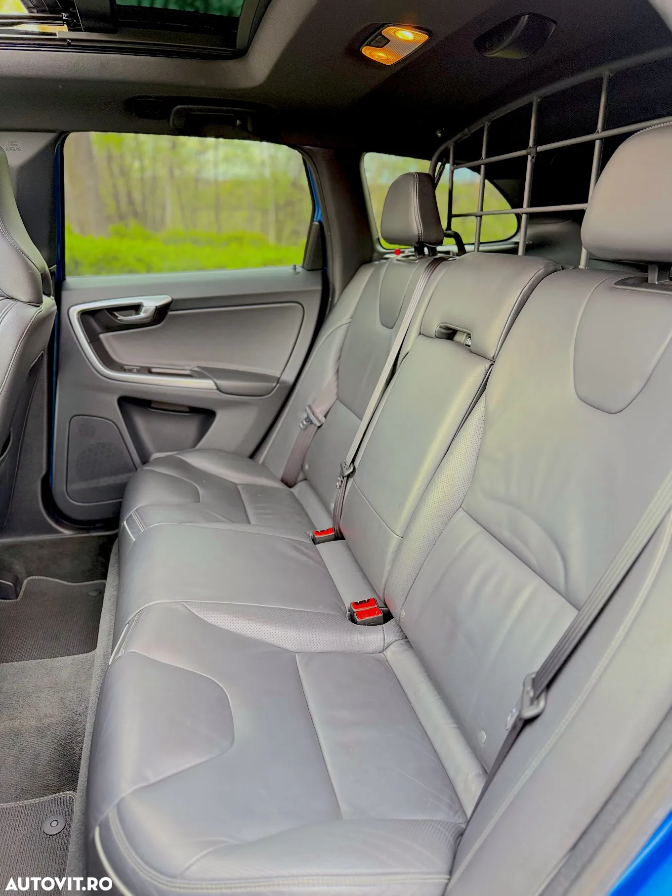 Volvo XC 60 D5 AWD Geartronic Kinetic - 19