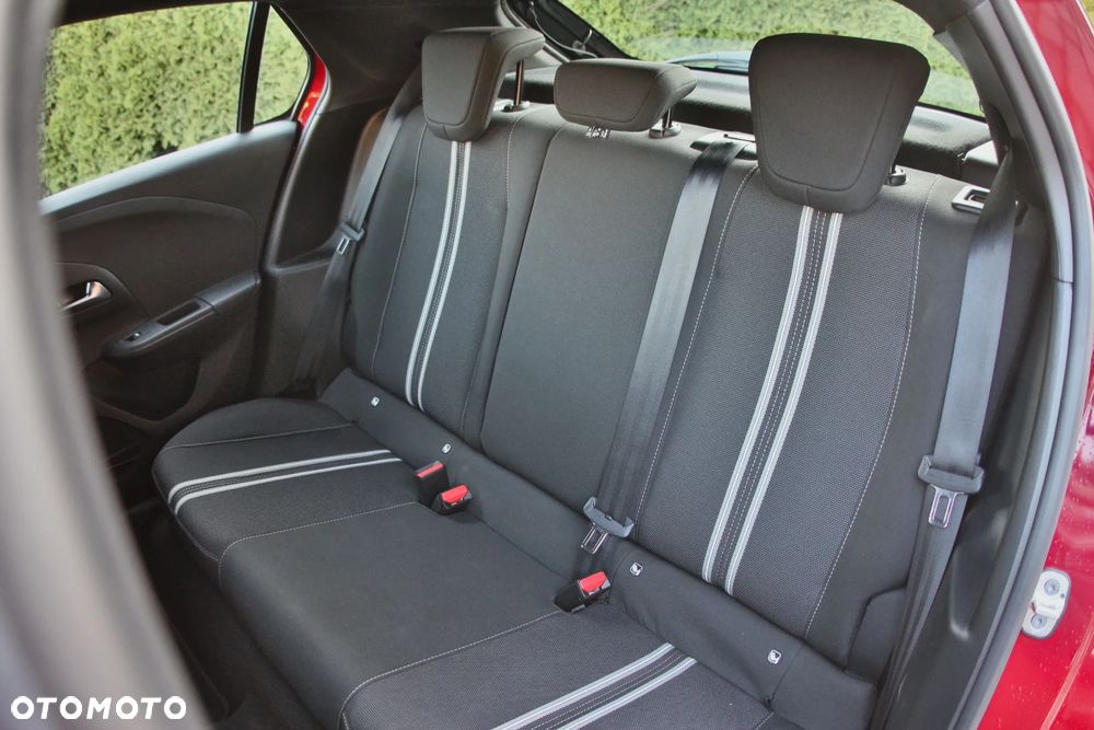 Opel Corsa 1.2 Direct Injection Turbo Start/Stop GS - 29