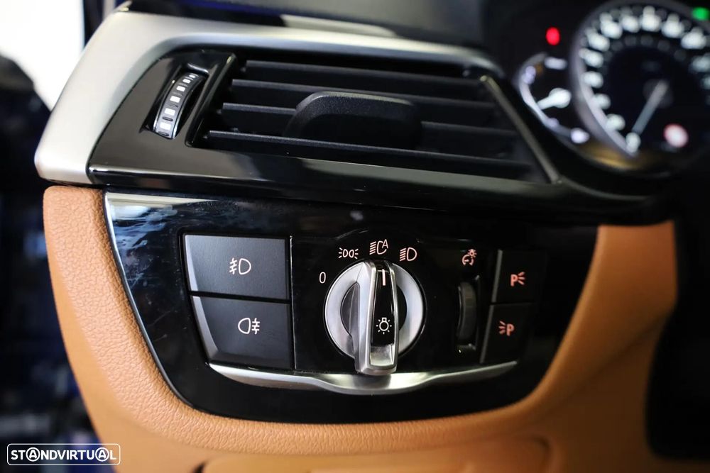 BMW 520 d xDrive Aut. Luxury Line - 48