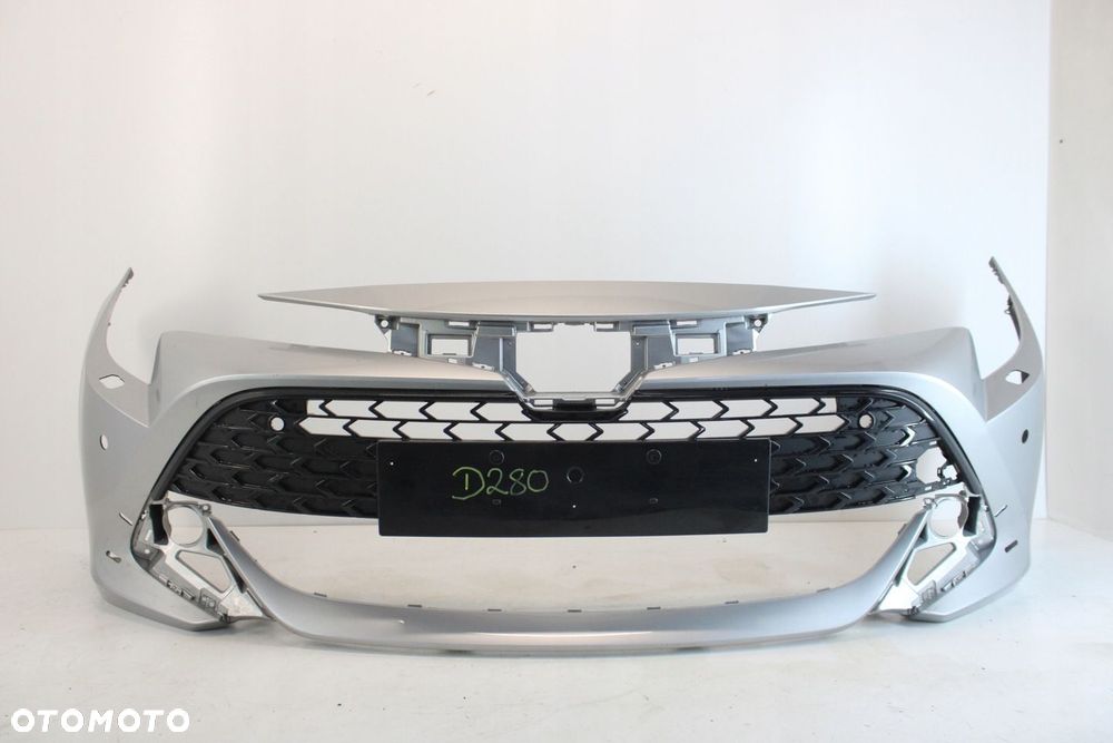 TOYOTA COROLLA E21 LIFT KOMBI HB ZDERZAK PRZÓD PRZEDNI