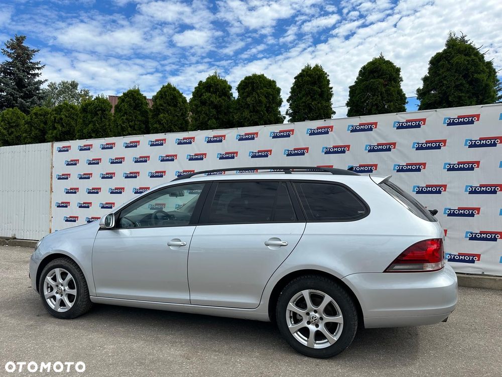 Volkswagen Golf 1.6 TDI BlueMotion Technology Comfortline - 8