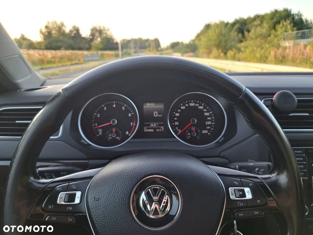 Volkswagen Jetta 1.4 TSI BMT Comfortline - 20