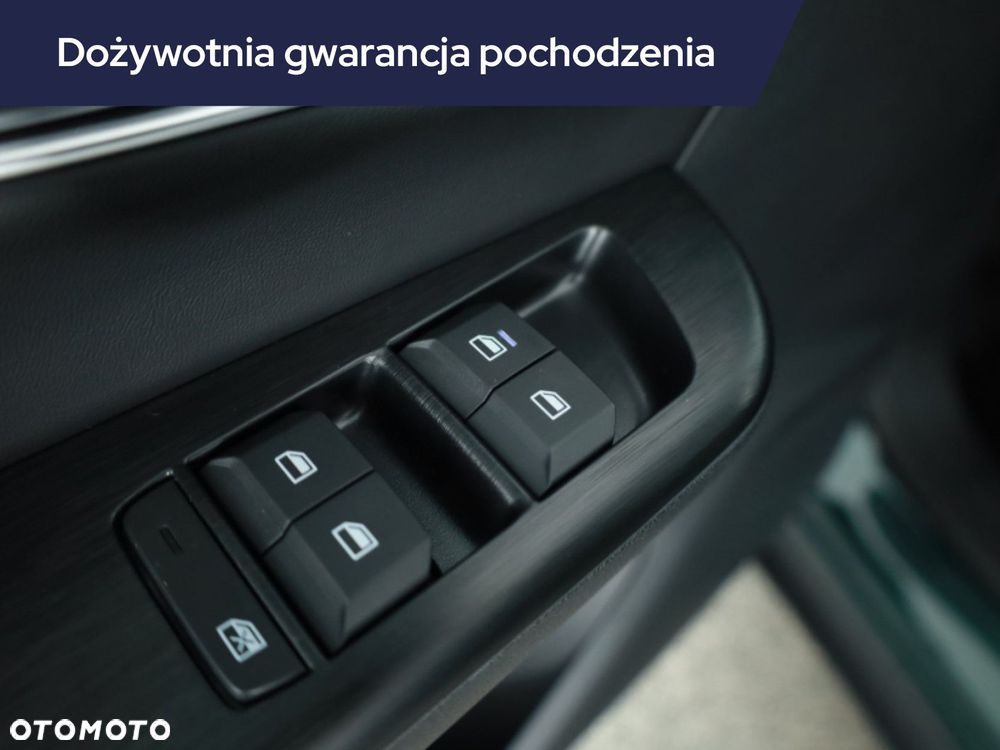 MG ZS - 17
