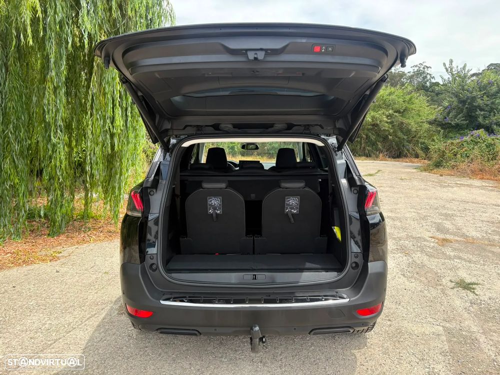 Peugeot 5008 BlueHDI 130 EAT8 GT - 31