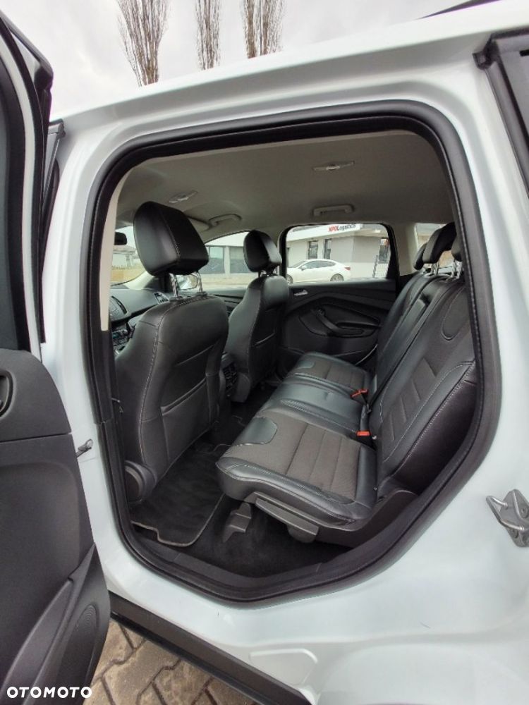 Ford Kuga 2.0 TDCi Titanium - 15