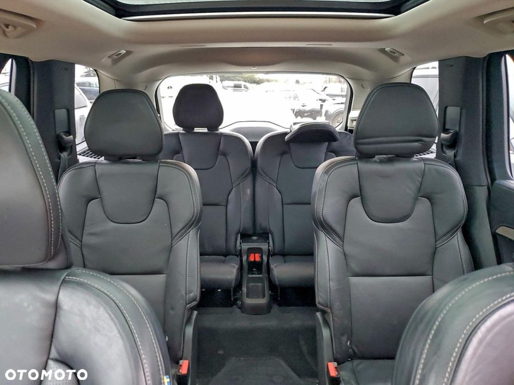 Volvo XC 90 T6 AWD Geartronic Inscription - 9