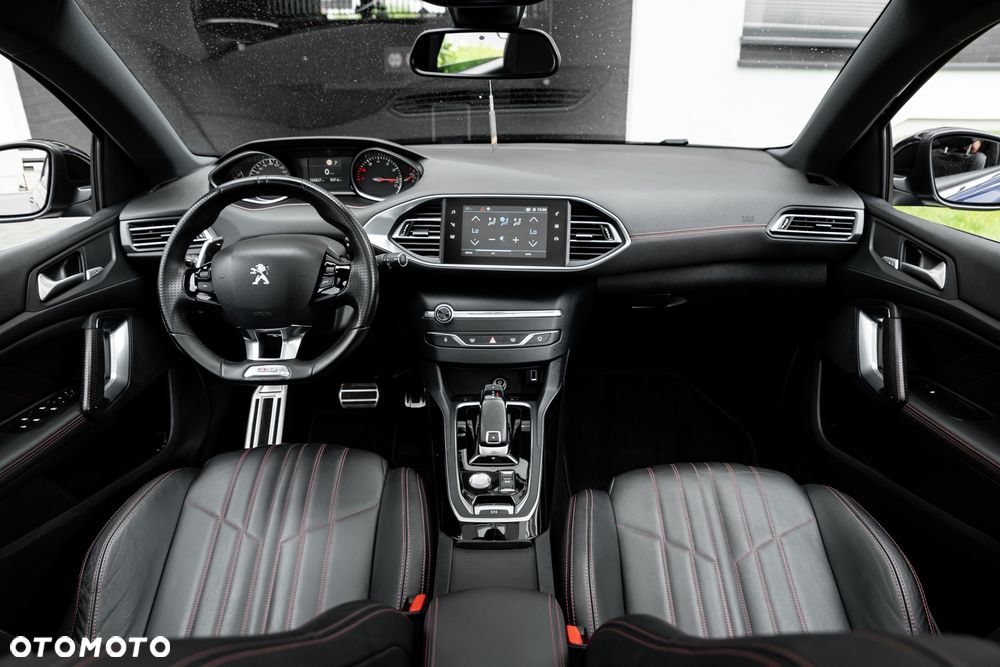 Peugeot 308 1.2 PureTech GT S&S EAT8 - 26