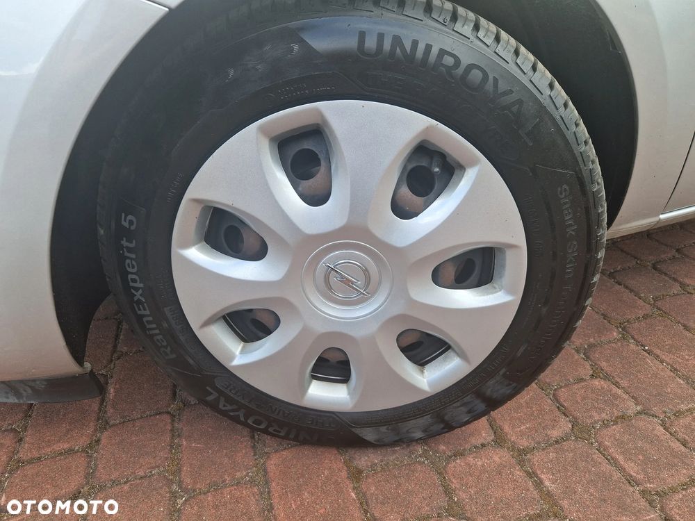 Opel Corsa 1.4 Enjoy - 21