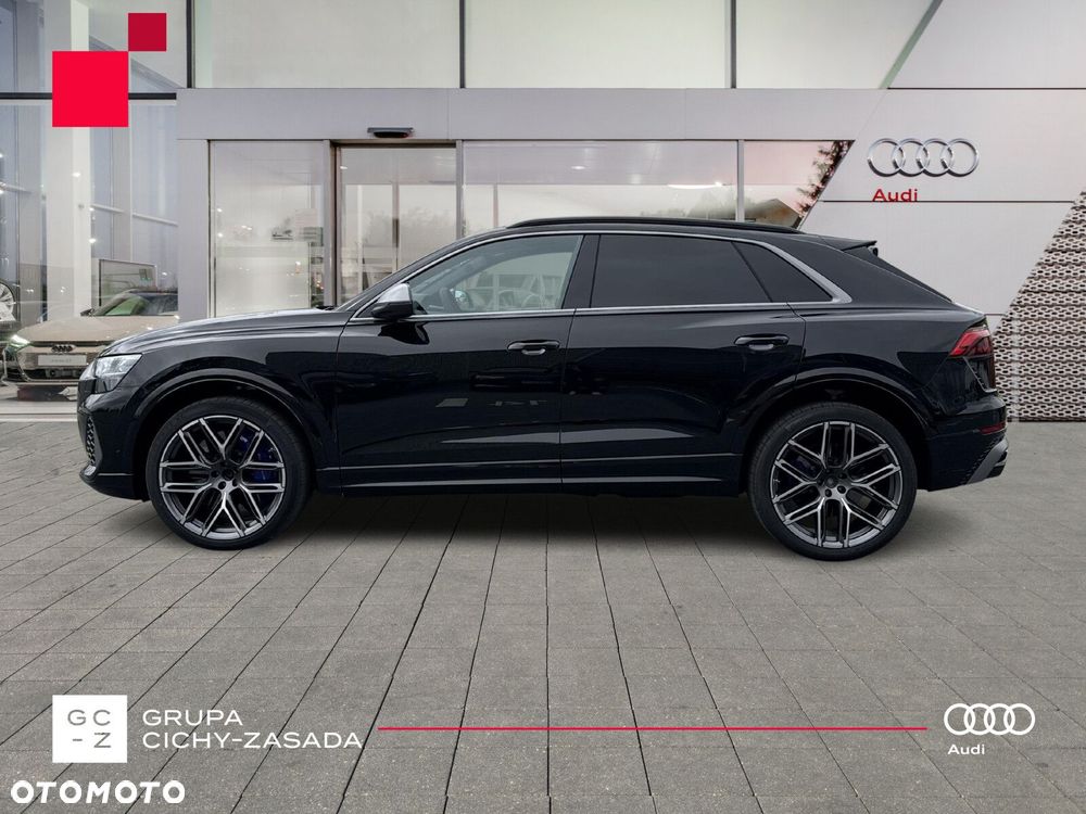 Audi RS Q8 - 2