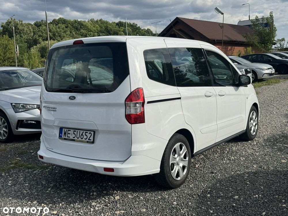 Ford Tourneo Courier - 7