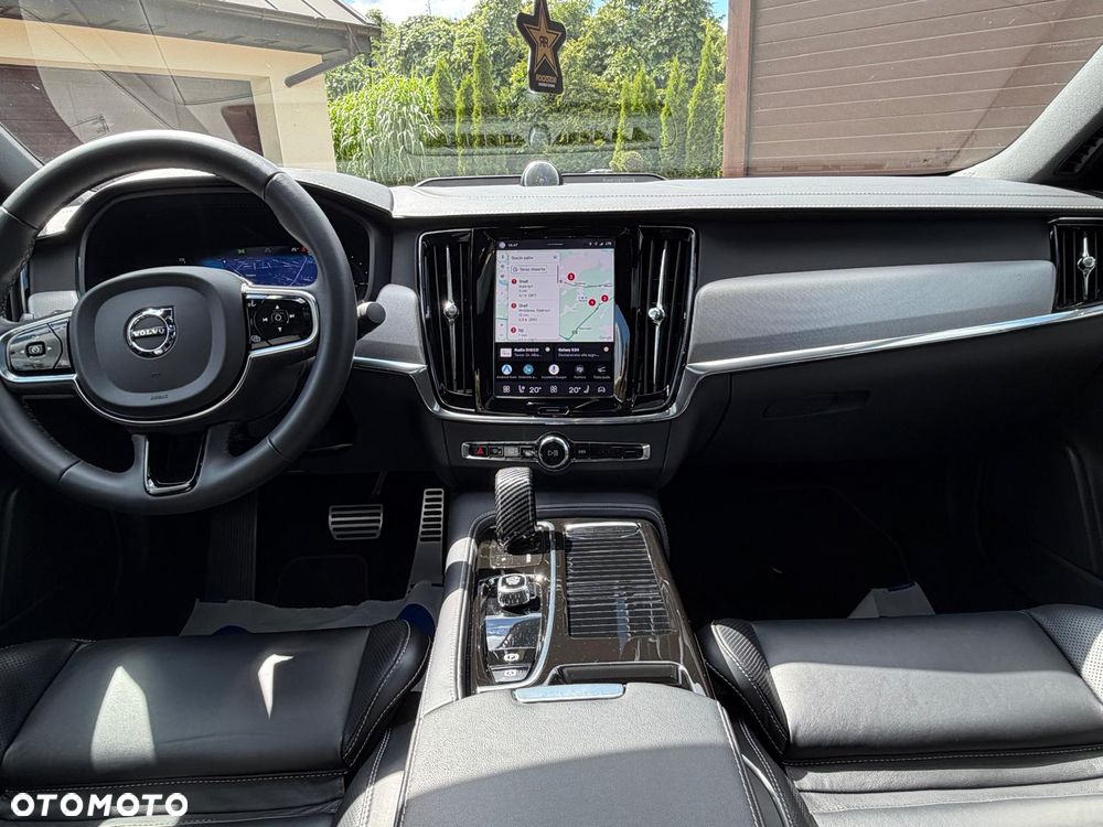 Volvo S90 - 16
