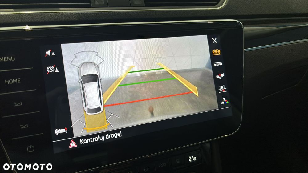 Skoda Superb 2.0 TDI SCR L&K DSG - 20