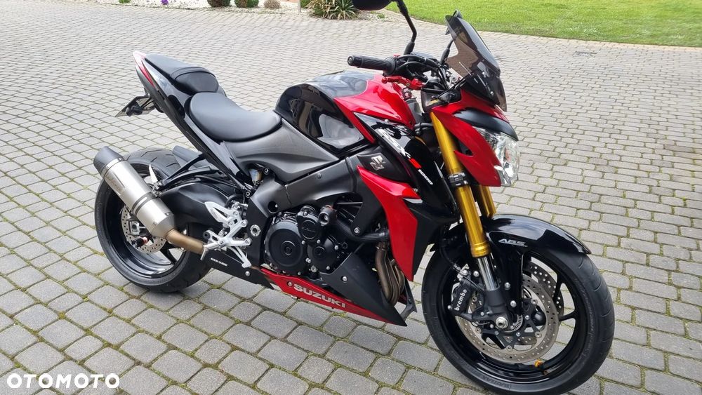 Suzuki GSX 1000 - 1