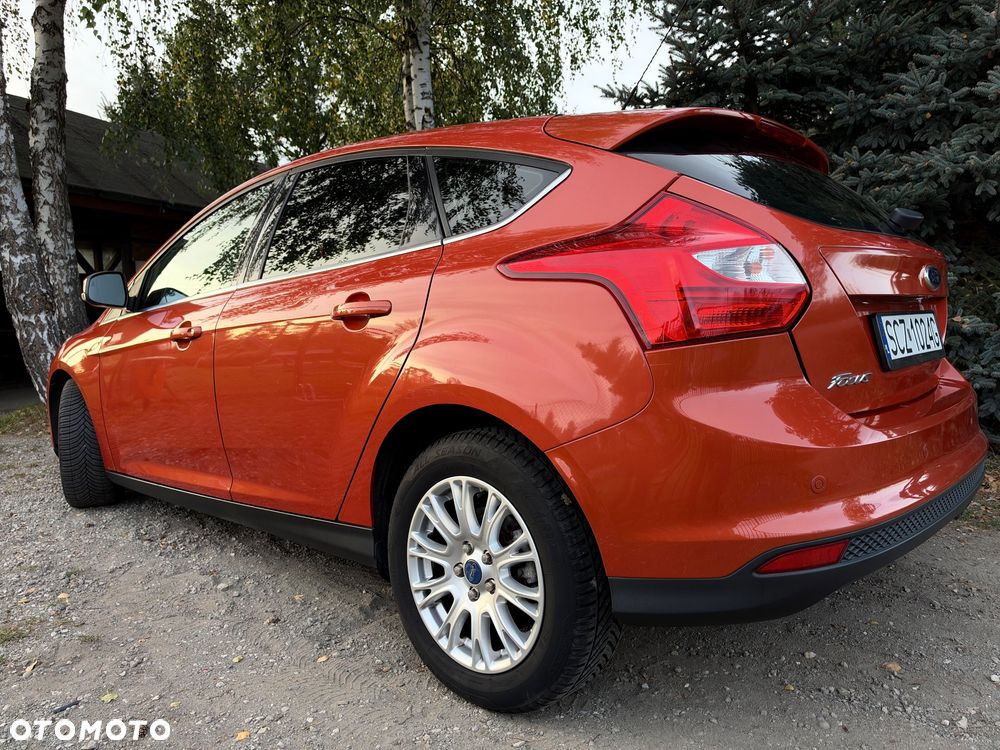 Ford Focus - 24