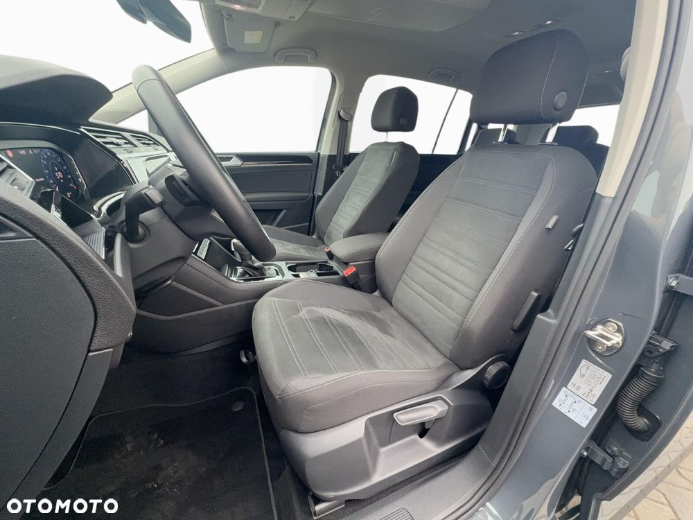 Volkswagen Touran 2.0 TDI BMT Highline DSG - 27