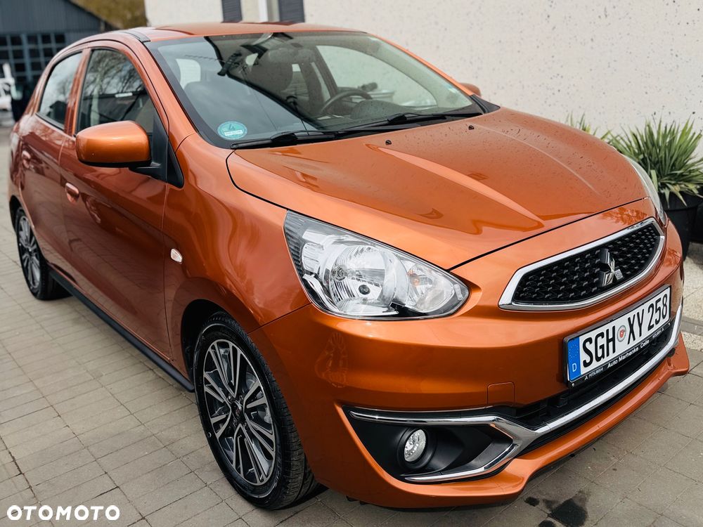 Mitsubishi Space Star AS&G 1.2 Spirit+ Black - 1