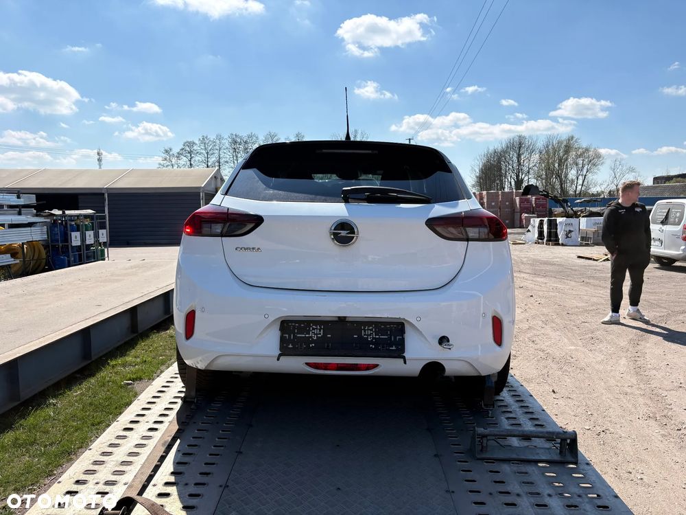 Opel Corsa 1.2 Direct Injection Turbo Start/Stop Elegance - 4