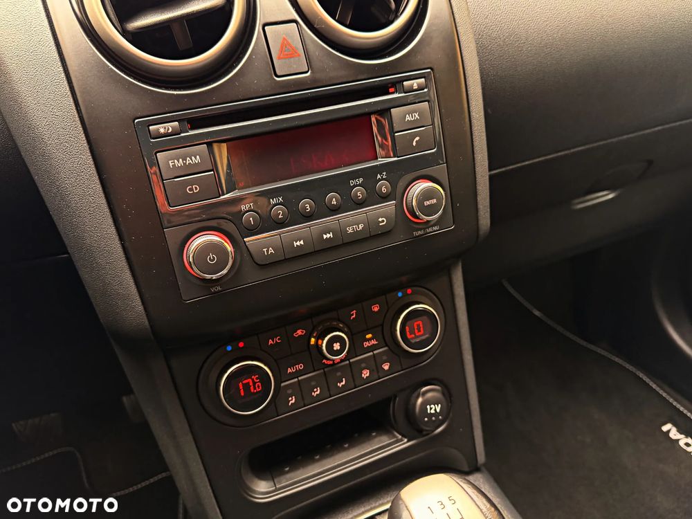 Nissan Qashqai - 38