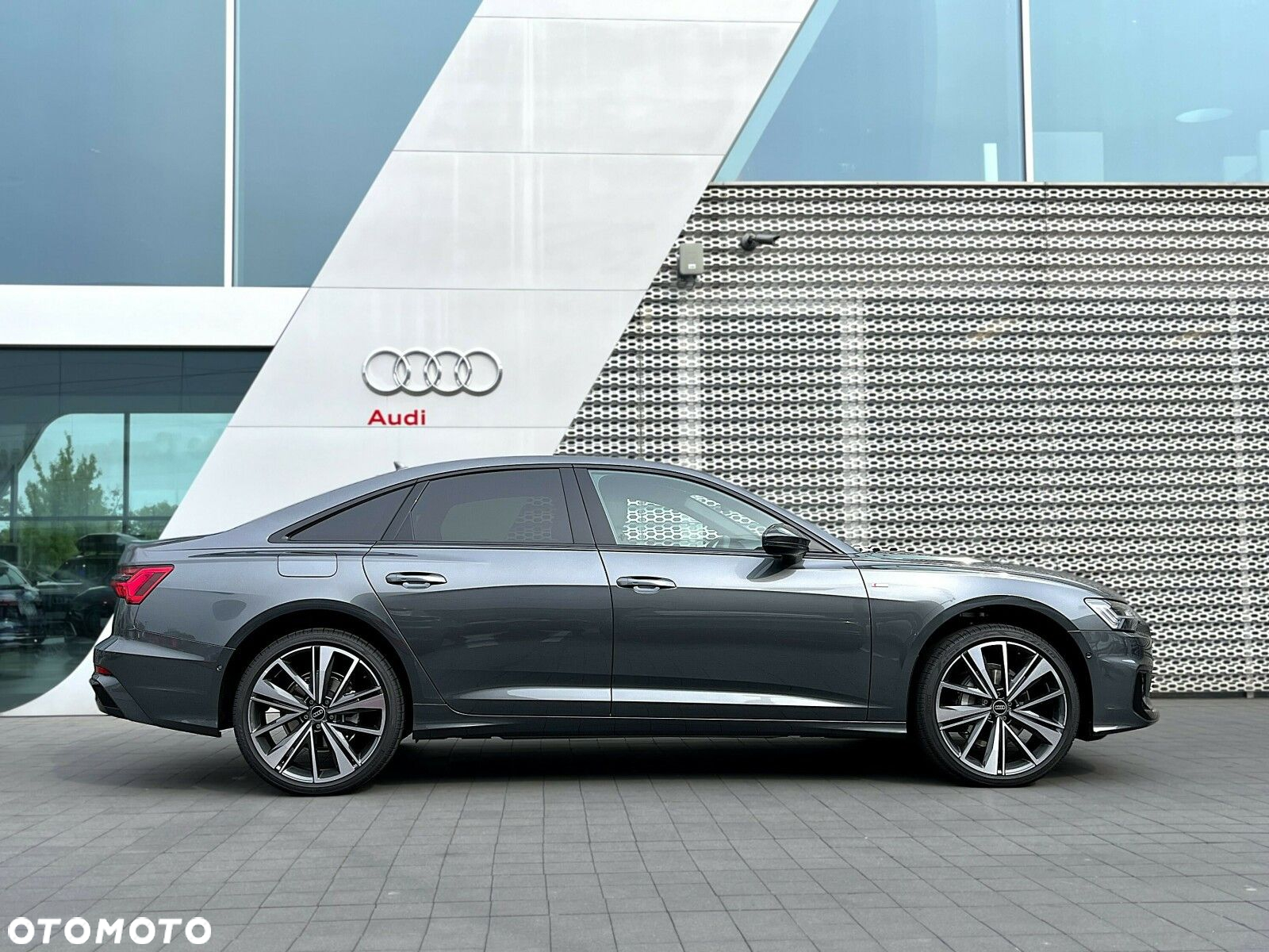 Audi A6 - 13