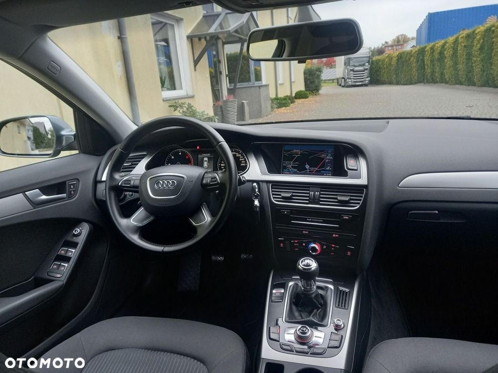 Audi A4 Avant - 26