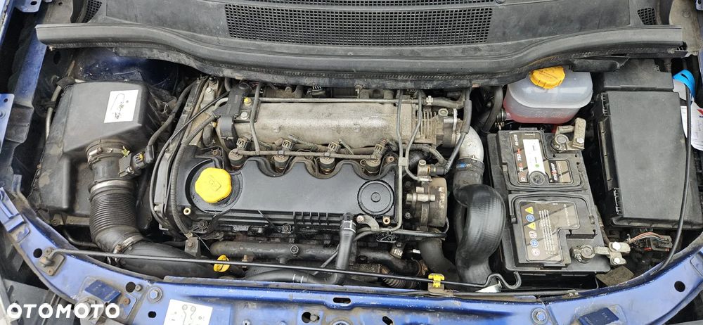 OPEL ZAFIRA B 1.9CDTI 05-08 LAMPA TYŁ LEWA PRAWA - 21