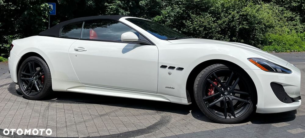 Maserati GranCabrio Sport - 2
