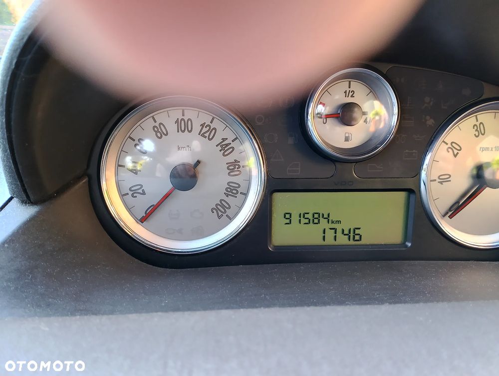 Lancia Ypsilon 1.4 16V Class - 5