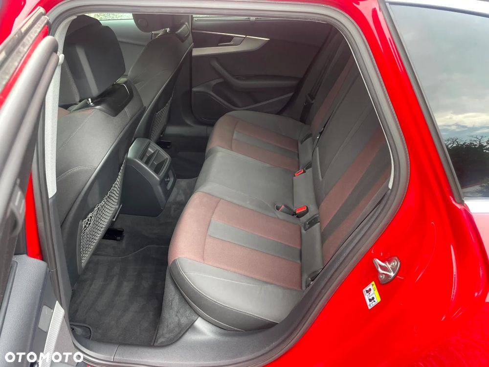 Audi A4 Avant - 16