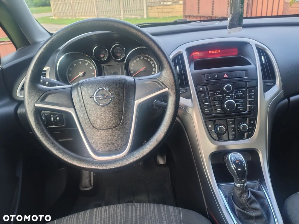 Opel Astra 1.4 - 19