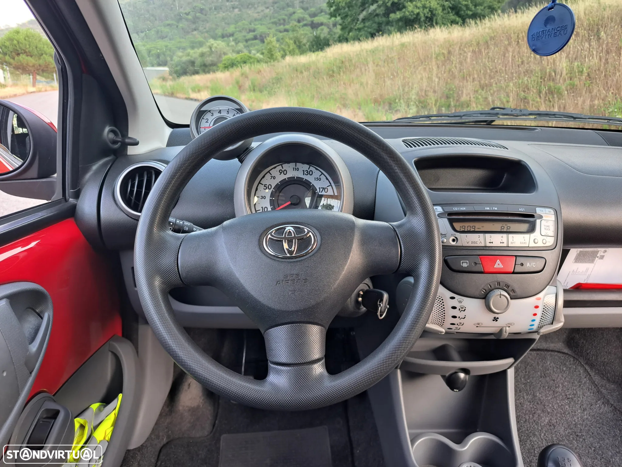 Toyota Aygo 1.0 Plus - 14