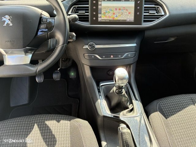 Peugeot 308 SW 1.6 BlueHDi Style - 20
