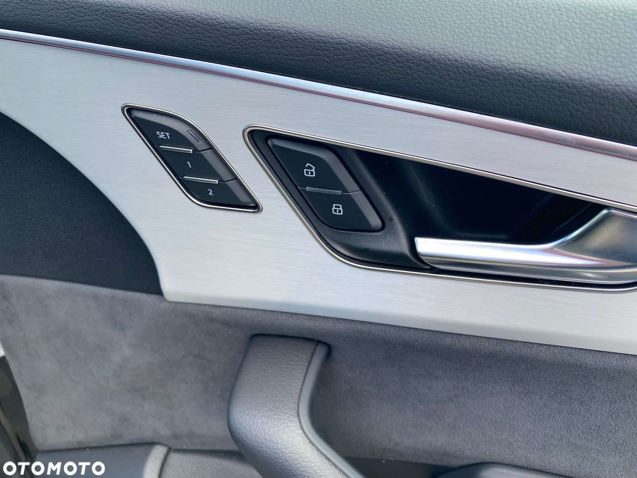 Audi Q8 55 TFSI quattro tiptronic - 19