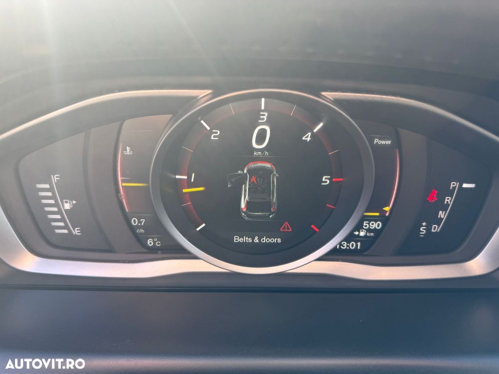 Volvo XC 60 D4 AWD Geartronic Summum - 9