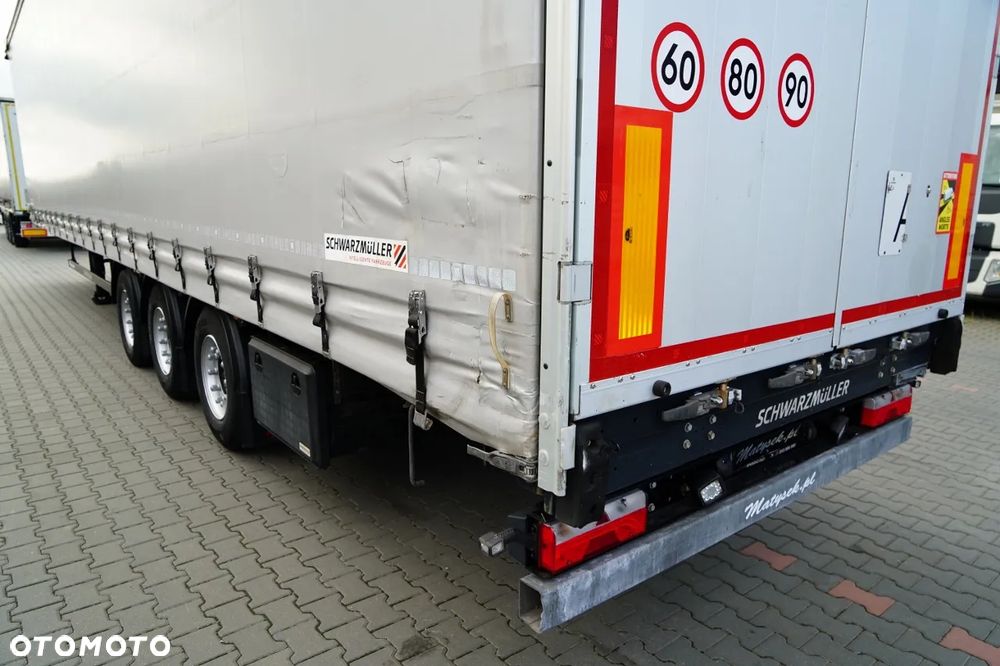 Schwarzmuller FIRANKA / MEGA / OŚ PODNOSZONA / OSIE SAF / DACH PODNOSZONY / - 12