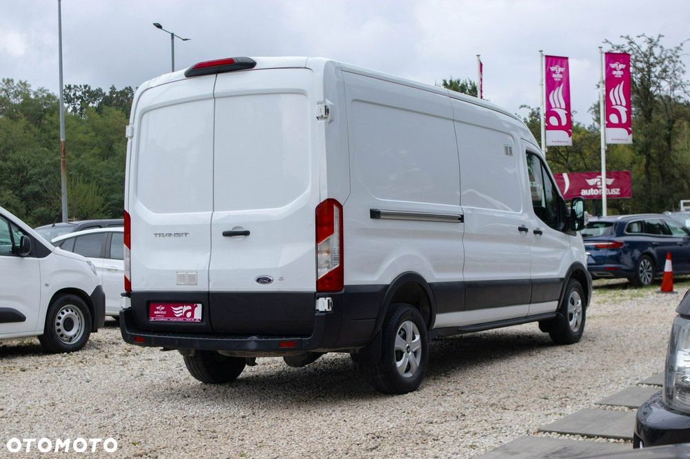 Ford Transit - 6