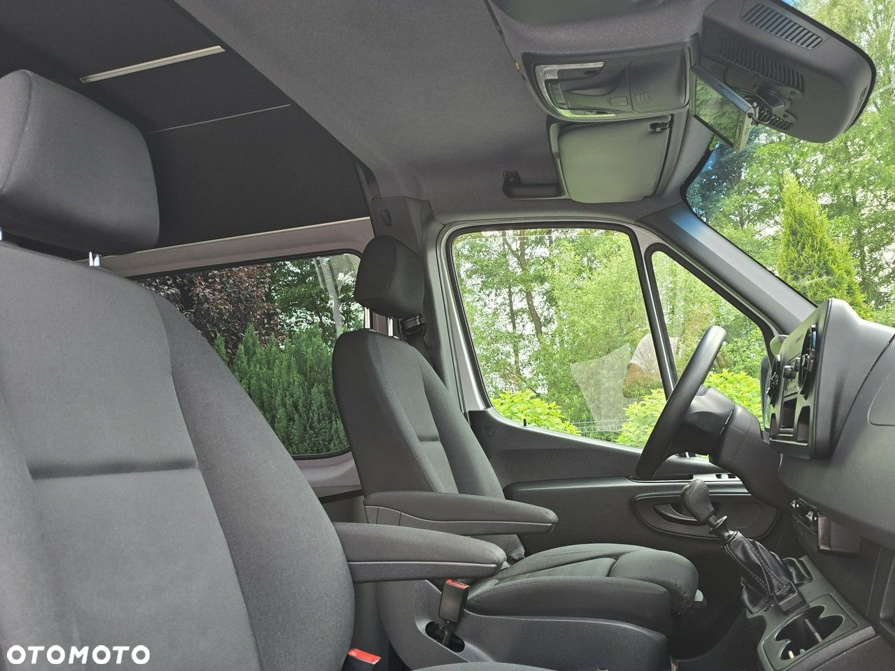 Mercedes-Benz Sprinter - 7