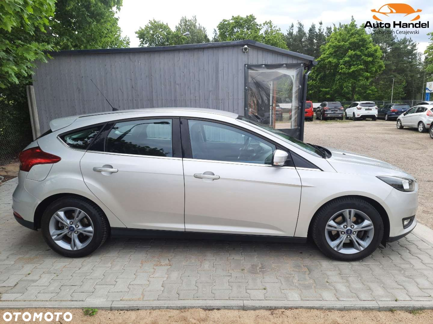 Ford Focus 1.0 EcoBoost Titanium - 9