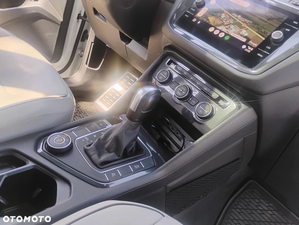 Volkswagen Tiguan Allspace 2.0 TSI 4Mot Highline DSG - 11