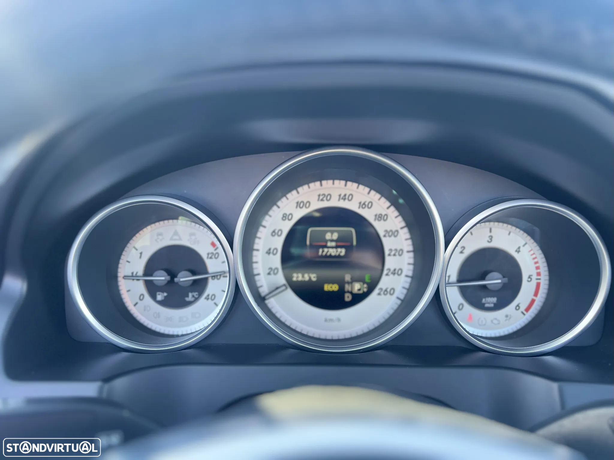 Mercedes-Benz E 220 CDi Avantgarde BE Auto - 9