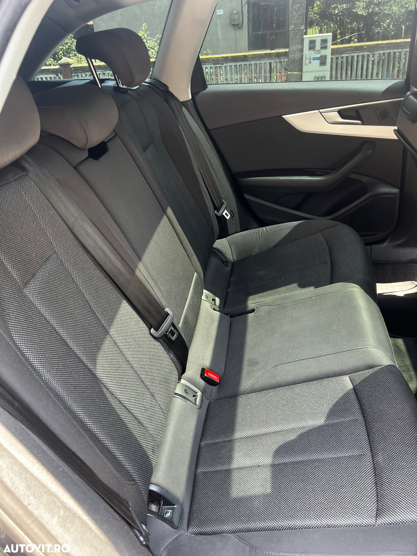 Audi A4 2.0 TDI S tronic - 6