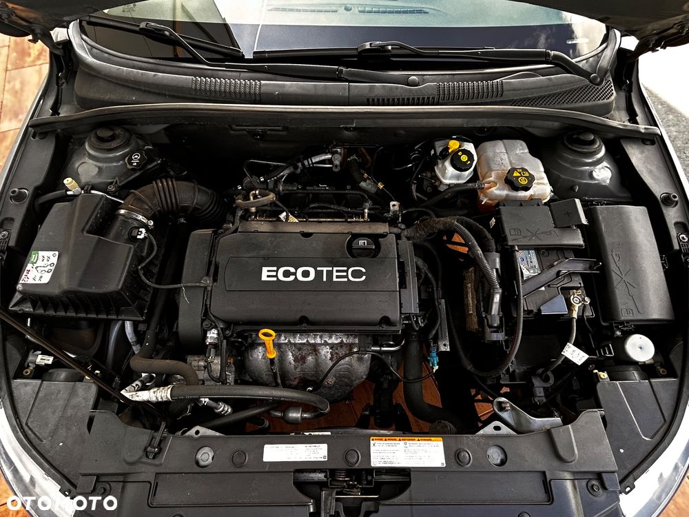 Chevrolet Cruze 1.8 LT - 28