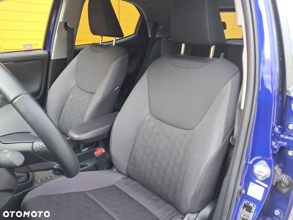 Toyota Yaris Hybrid 1.5 Style - 12