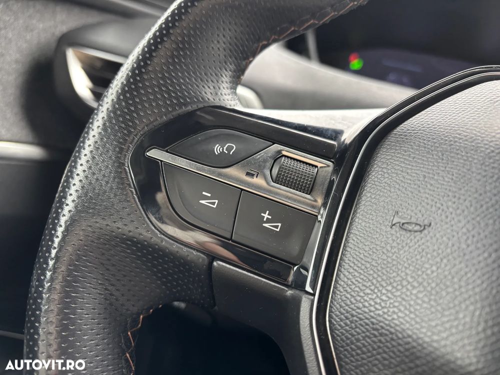 Peugeot 3008 1.5 BlueHDI S&S GT-Line - 15