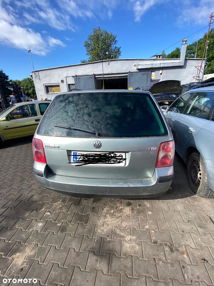 Volkswagen Passat B5 Lift na części - 2