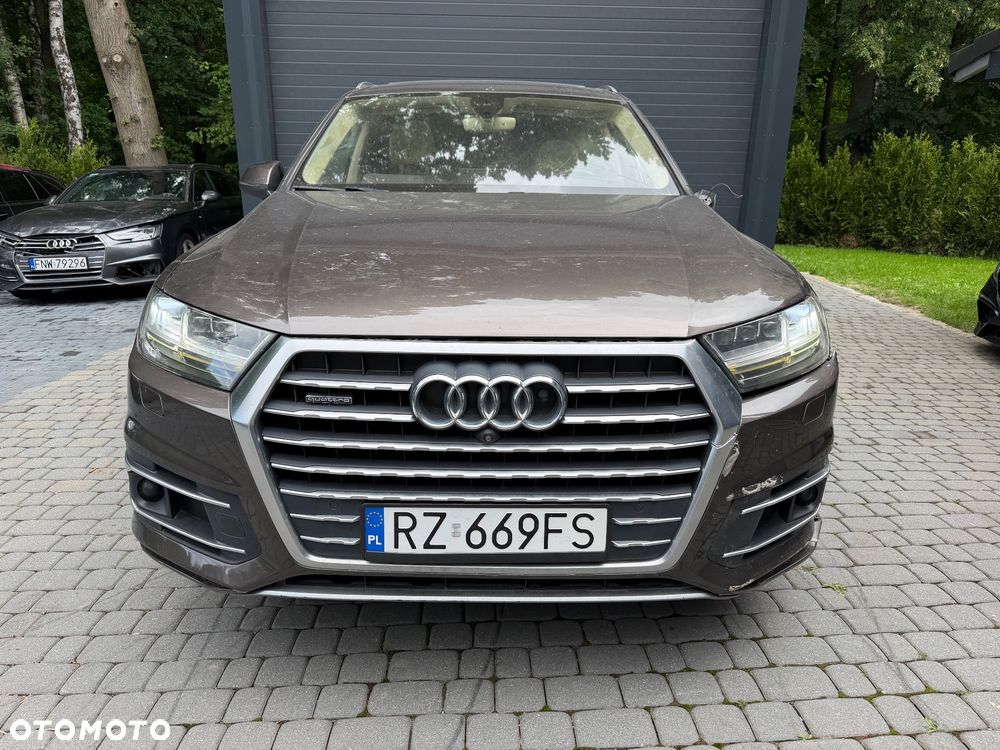 Audi Q7 3.0 TDI Quattro Tiptronic - 15