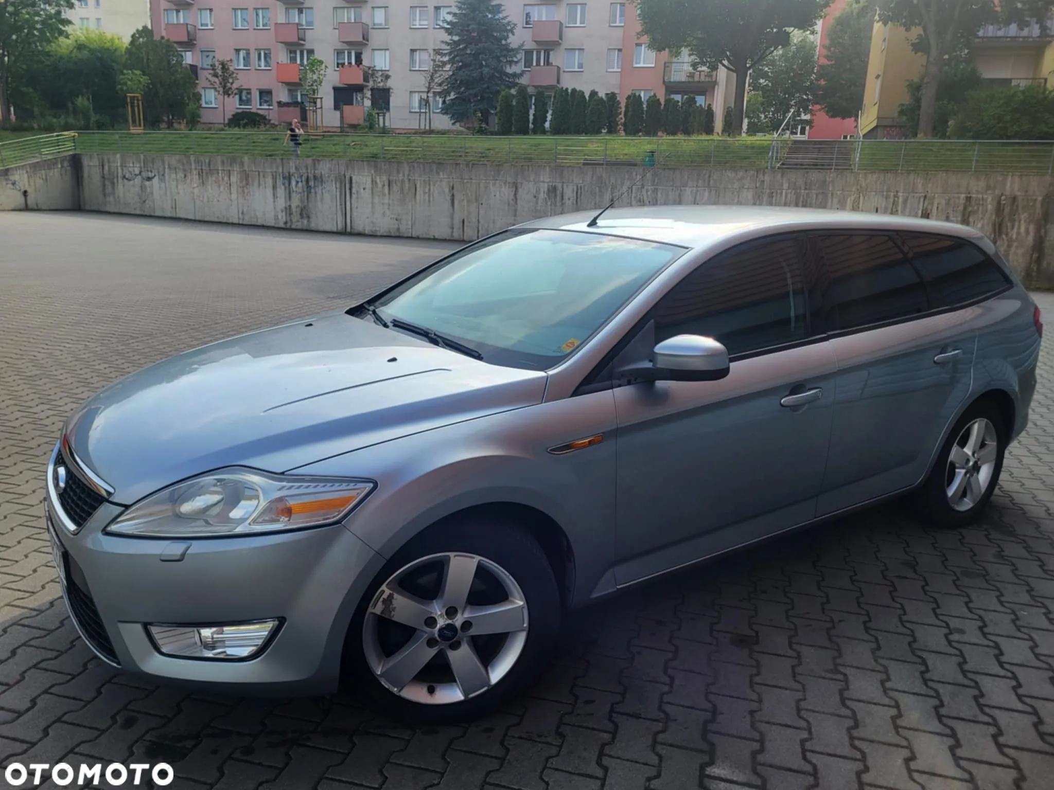 Ford Mondeo 2.0 FF Trend - 14