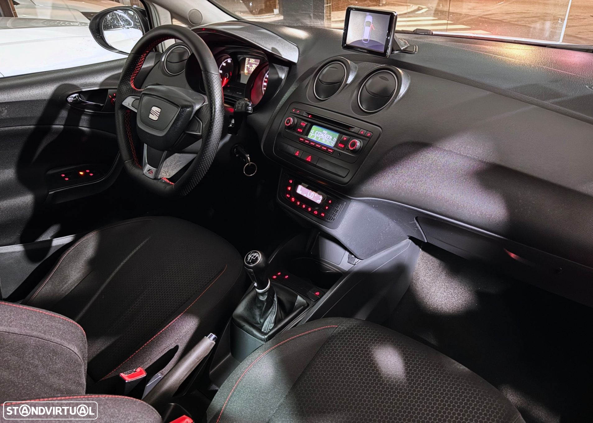 SEAT Ibiza 1.2 TSi FR - 23
